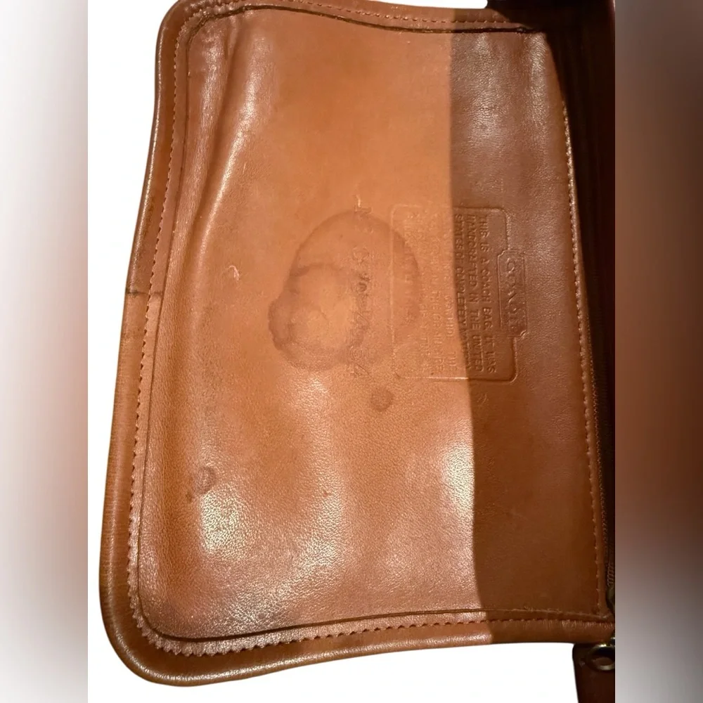 Coach‎ Tan Leather Shoulder Bag